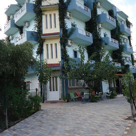 Saloustros Apartments Amoudara Lasithiou Екстериор снимка