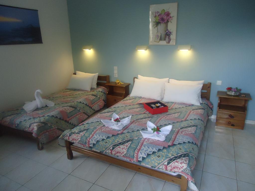Saloustros Apartments Amoudara Lasithiou Екстериор снимка
