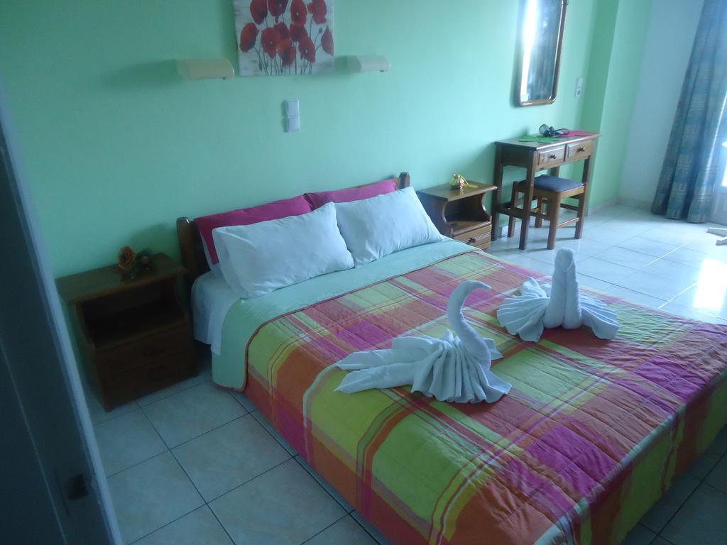 Saloustros Apartments Amoudara Lasithiou Стая снимка